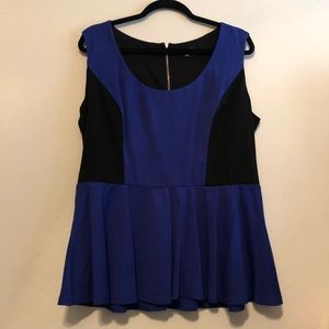 Peplum indigo/black top